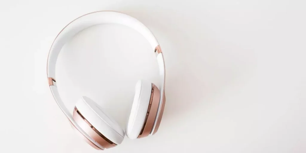 The Evolution of Wireless Headphones: Then Vs. Now